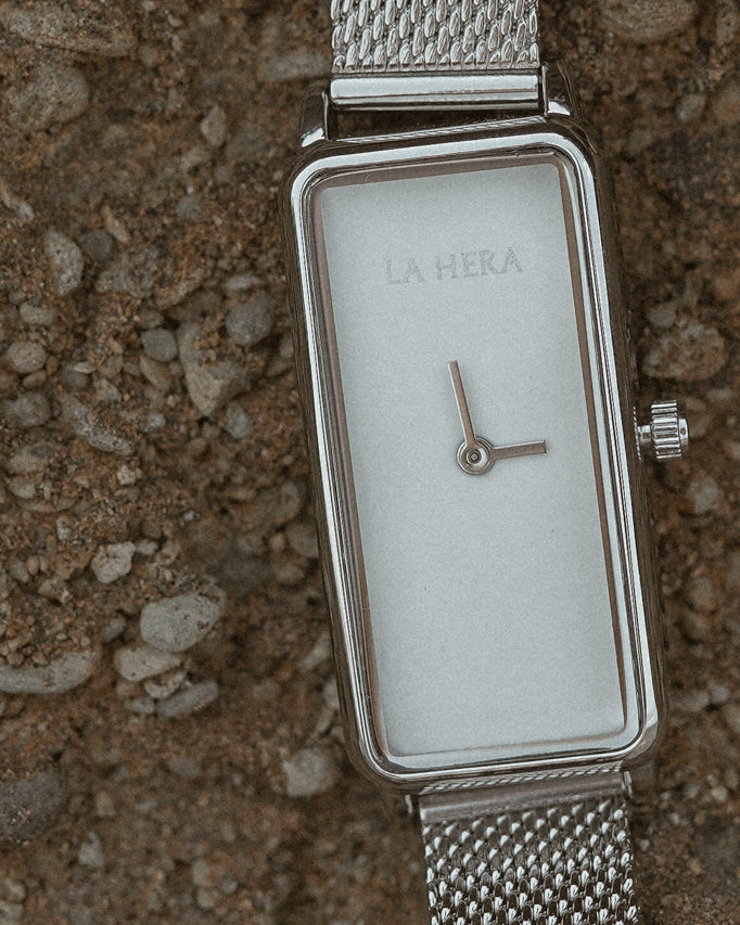 La Hera Official Watch